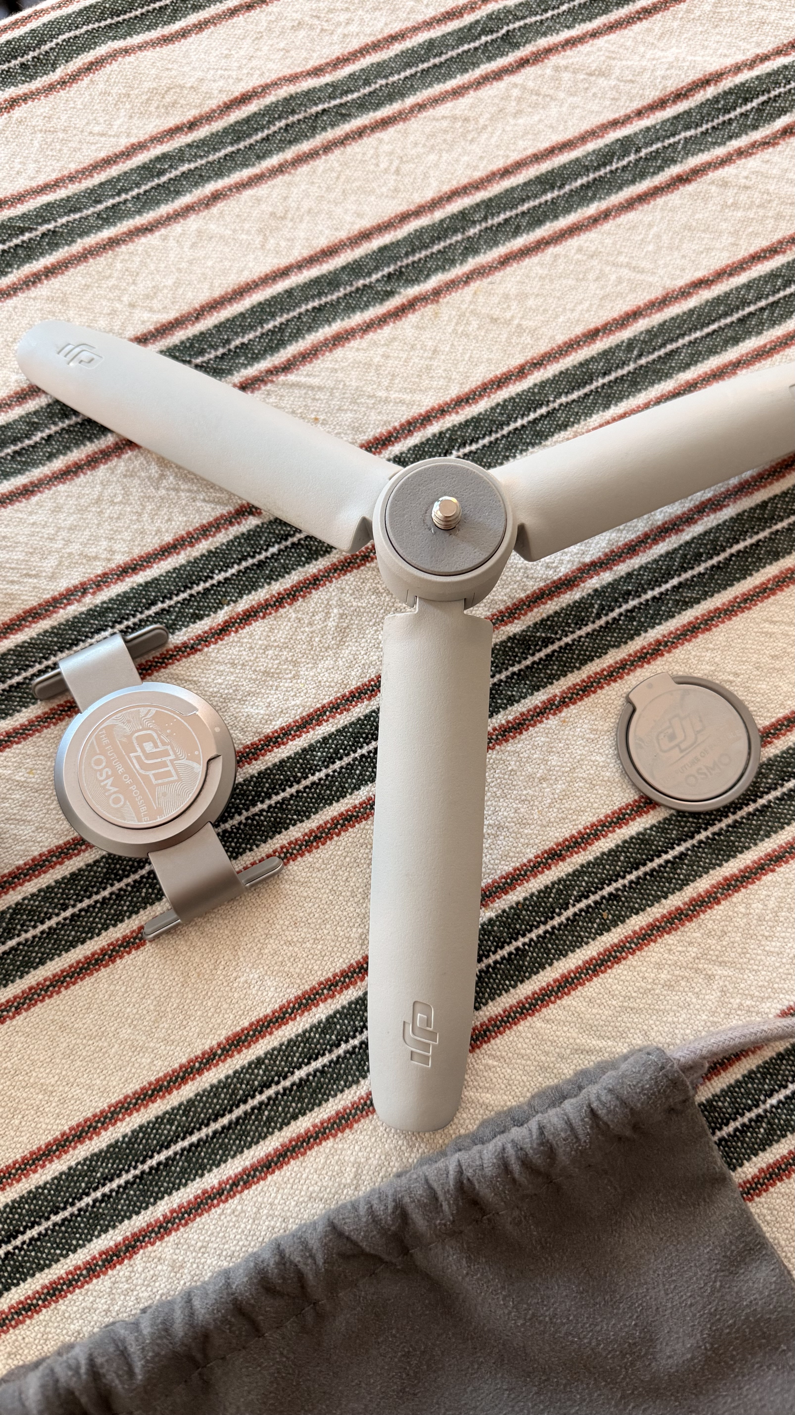 DJI Osmo Mobile 4 - Miniature 3