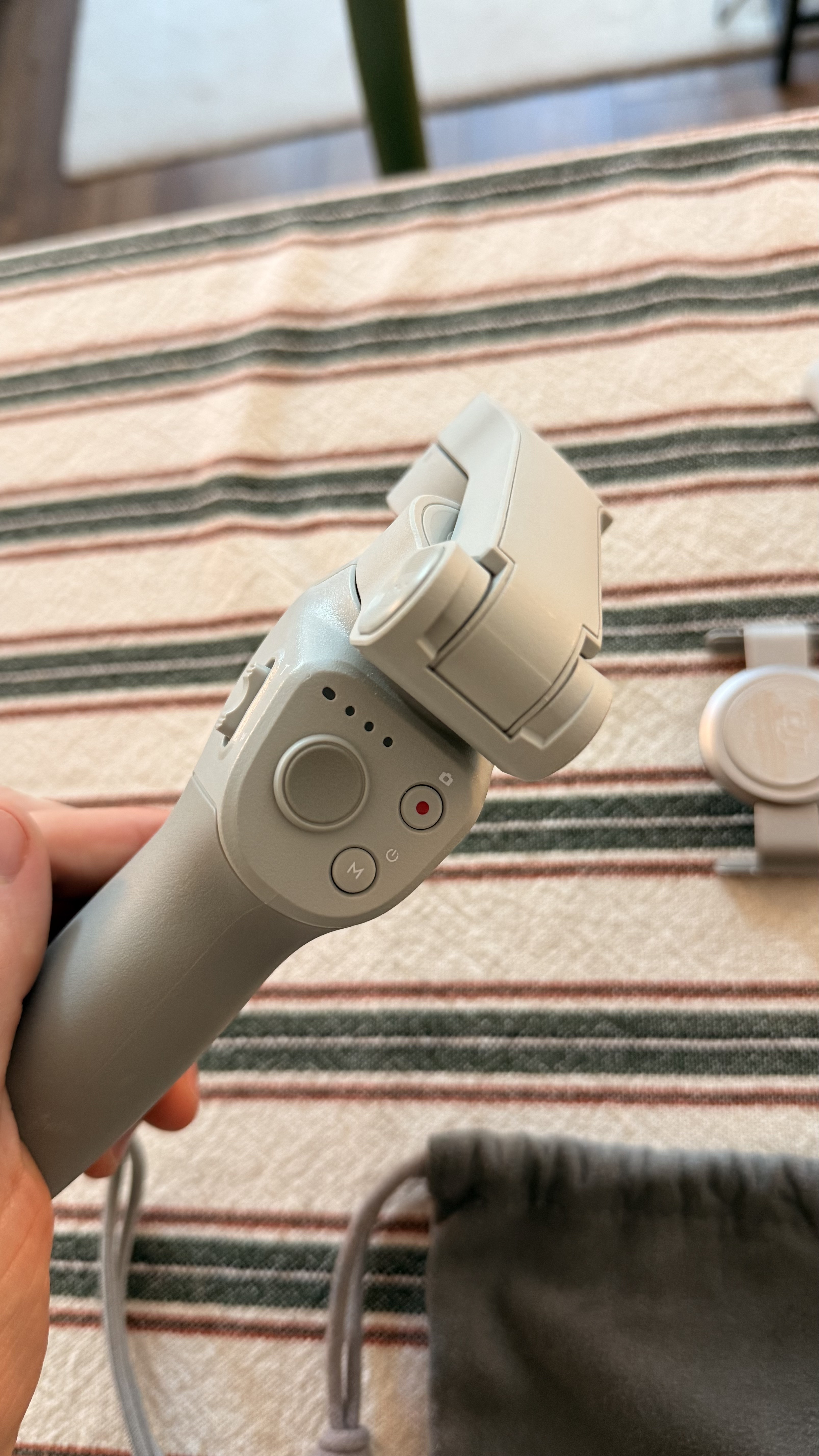 DJI Osmo Mobile 4 - Miniature 4