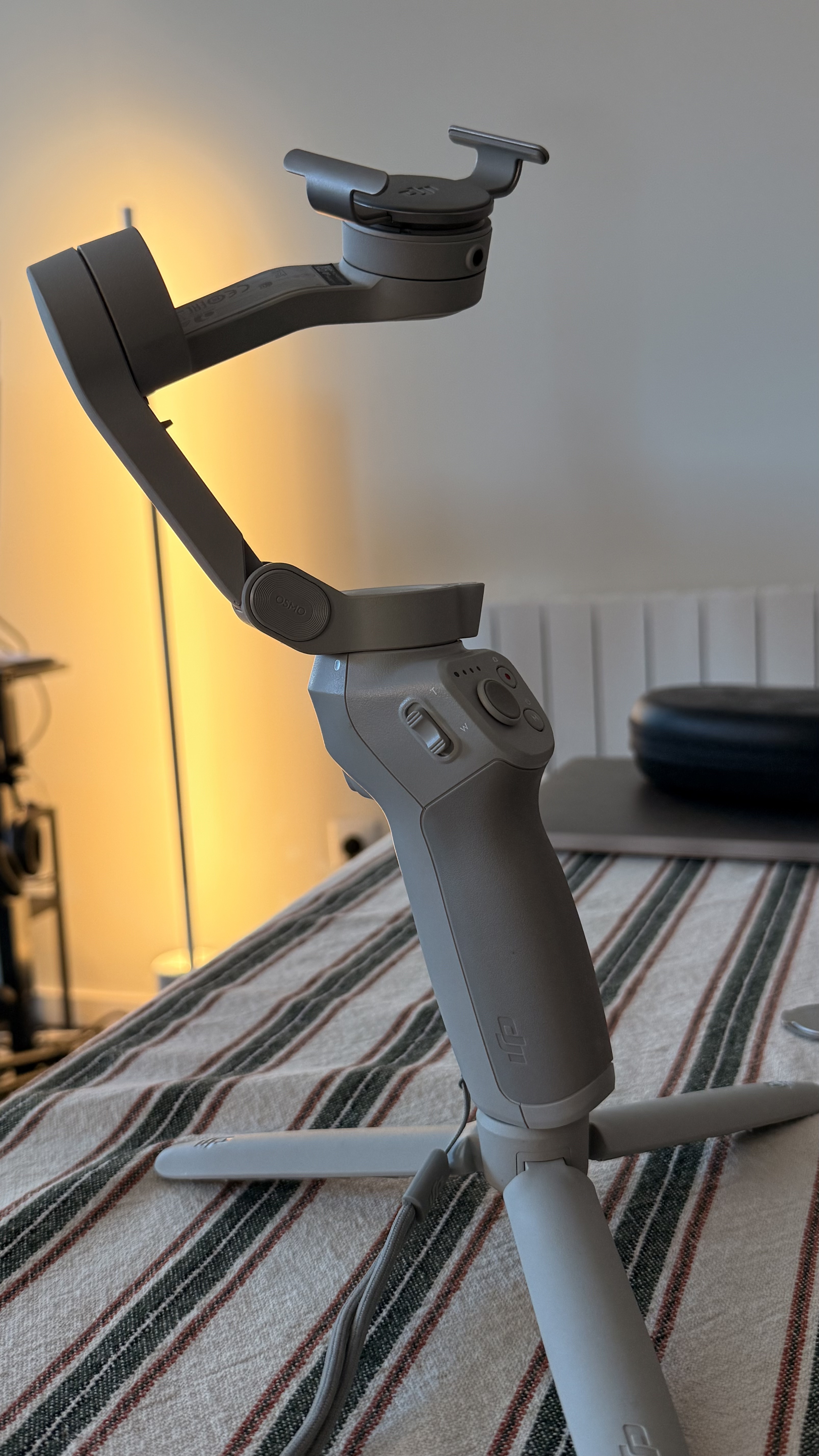 DJI Osmo Mobile 4 - Miniature 6