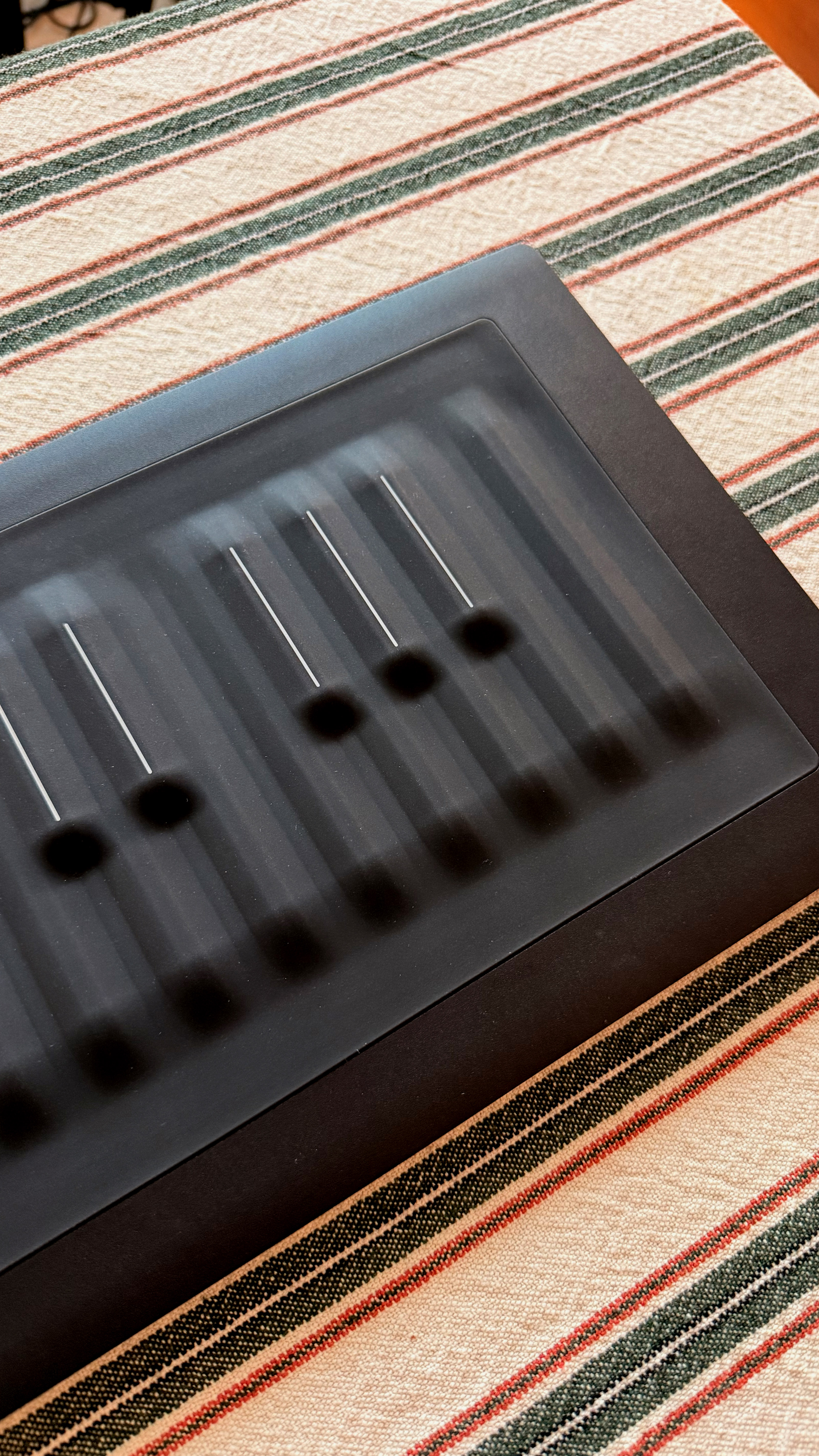 Roli Seaboard 2 49 - Miniature 3